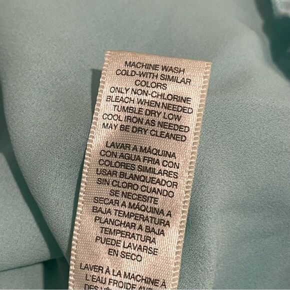 White House black market solid Blue sleeveless spaghetti strap ruffles blouse L - Picture 3 of 12